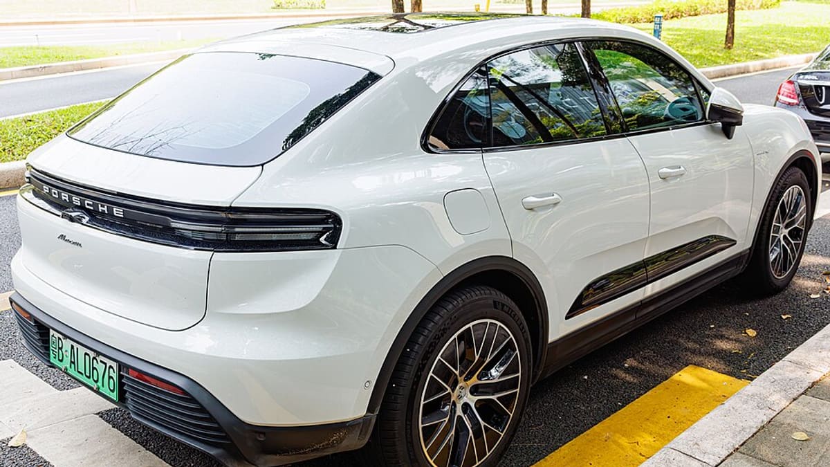 Porsche Macan Electric